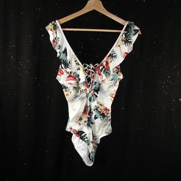 Roxy Other - Roxy One Piece Swimsuit - Size Large - Gently Worn